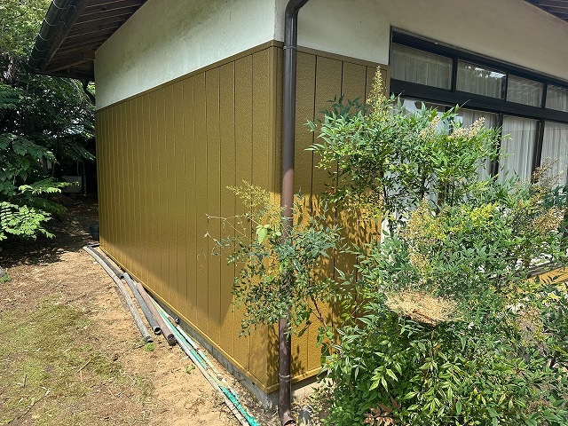 建物角の外壁完成状況